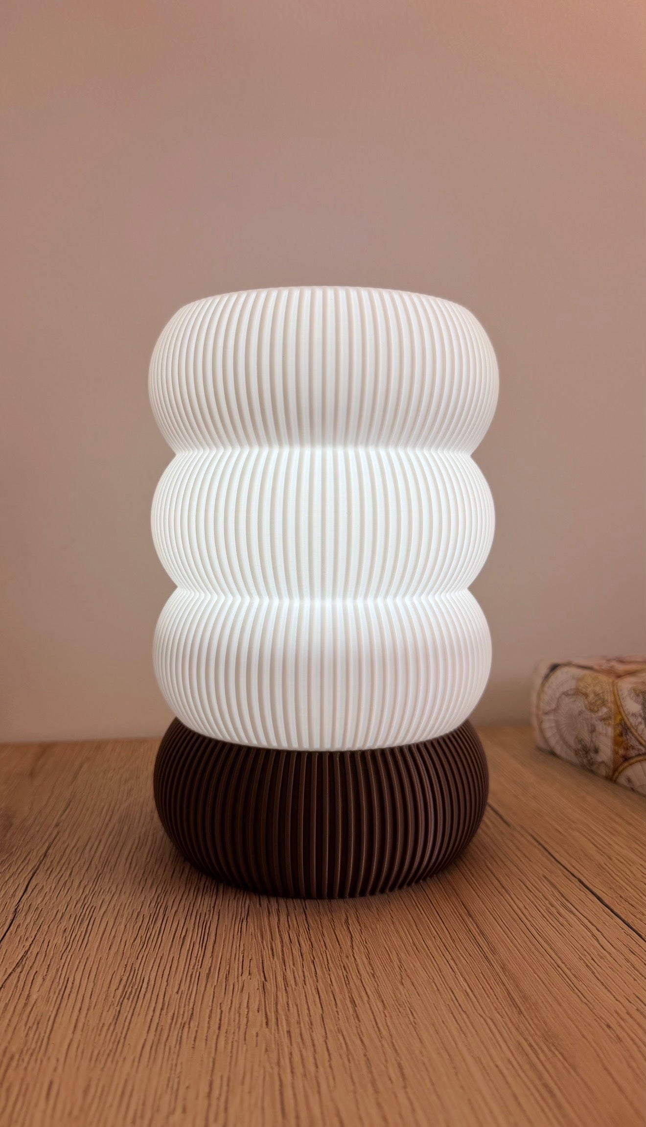 Kumo Lamp Totem Candeeiro de Mesa